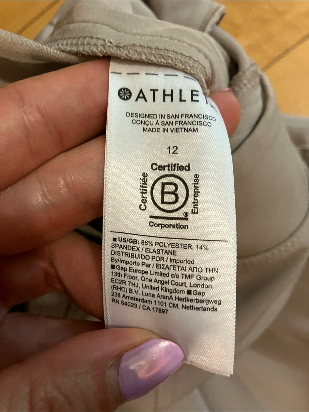 Athleta Endless Cargo Pants in Taupe Brown Size 12 Tapered Athleisure Relaxed - Picture 4 of 15